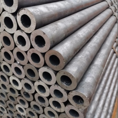Good price Kohlenstoffstahl-Rohr ASTM ST37 ST52 walzte nahtloses für Wärmetauscher 300mm kalt Online