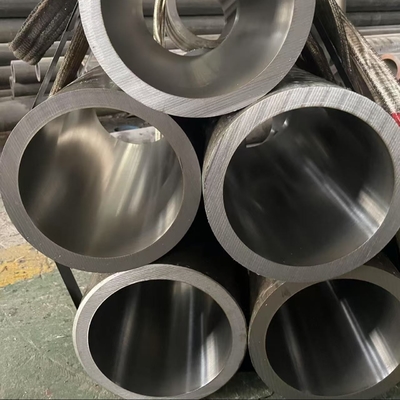 Ein guter Preis. E355 ST52 Nahtloses kaltgewalztes Verhärten H8 Toleranz Hydraulisches Zylinderrohr für Kolbenrohr Online