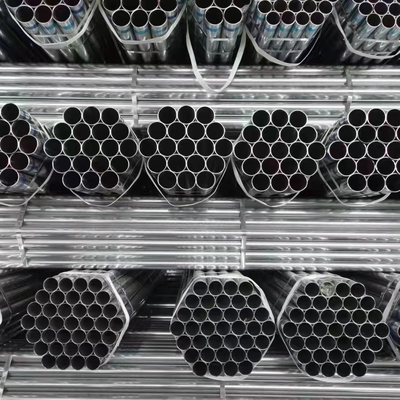 Lochendes galvanisiertes Kohlenstoff-warm gewalztes Stahlrohr-Rohr-Quadrat 19mm