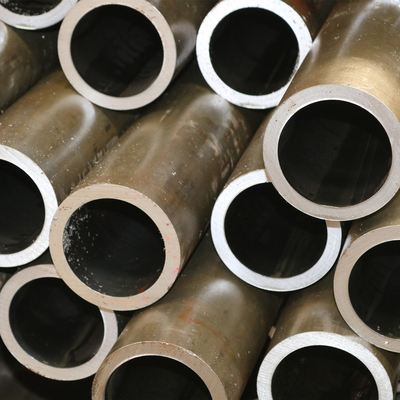 H9 E355 ST52 15CrMo 2.5Inch 0.25Inch polierte abgezogenes Hydrozylinder-kaltgewalztes nahtloses Rohr für Öl-Zylinder