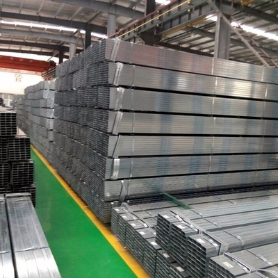 Dünne Wand rechteckiger Schläuche 3 Zoll-Flussstahl-galvanisierter Zaun-Panels Square Ands